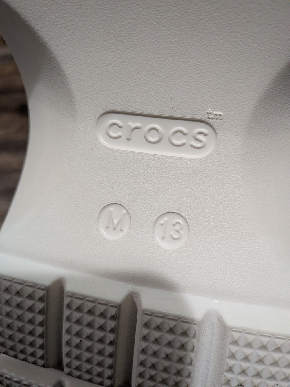 CROCS Mens White Platform Clogs with Heel Strap Size 13 - Picture 3 of 6